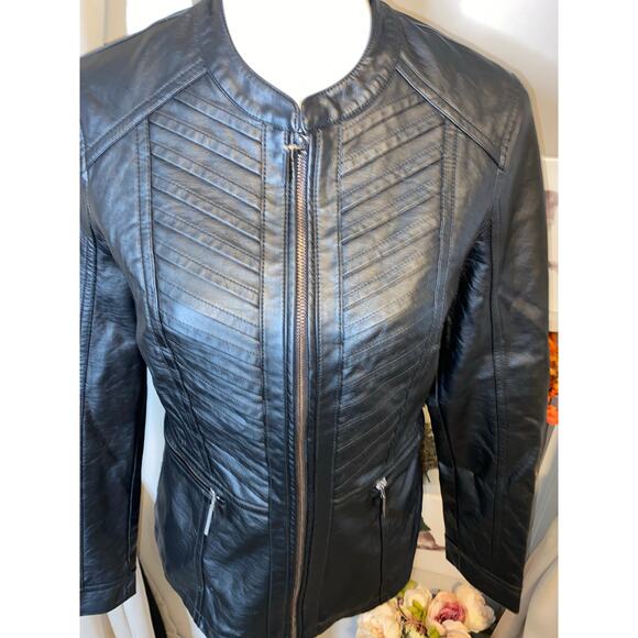 NWT Mark Alan New York size Medium Black Front Zip Faux Leather Moto Jacket - Picture 11 of 12